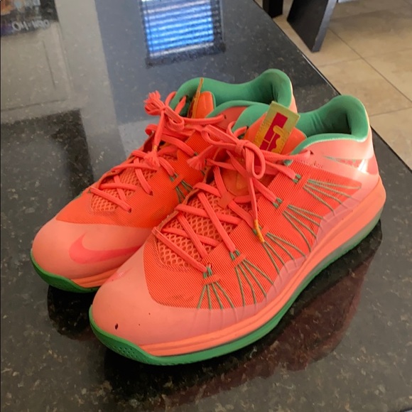 Nike Lebron James Watermelon Shoes Size 12 - Picture 4 of 5